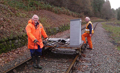 Moving to site using a railtrolley!