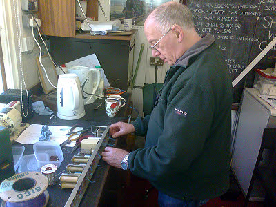 Martin learning to plate wire