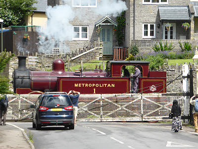 The visiting Metropolitan 044T on July 2