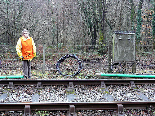 The scene of the cut cable