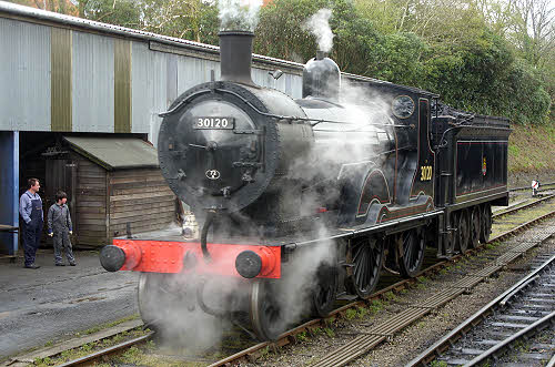 30120, Drummond's 440 T9 Class Greyhound, beautiful!